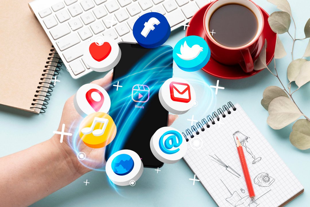 Social Media & Community Management